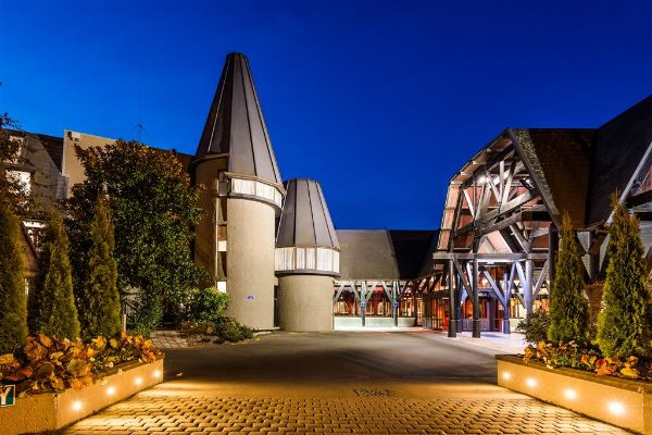 Chateau On The Park A Doubletree By Hilton Hotel - Christchurch, New Zealand