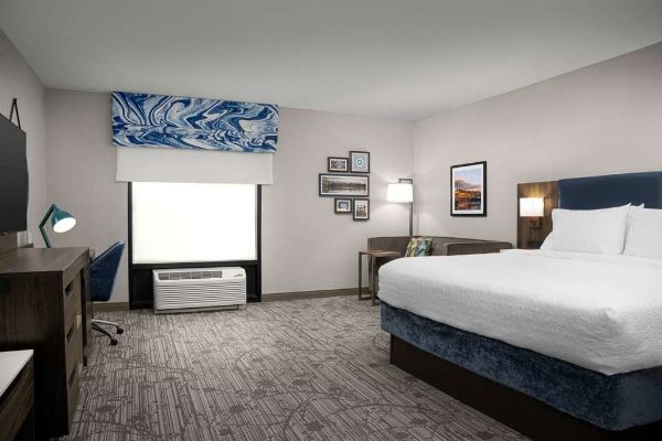 Hampton Inn Easton - Nazareth, PA