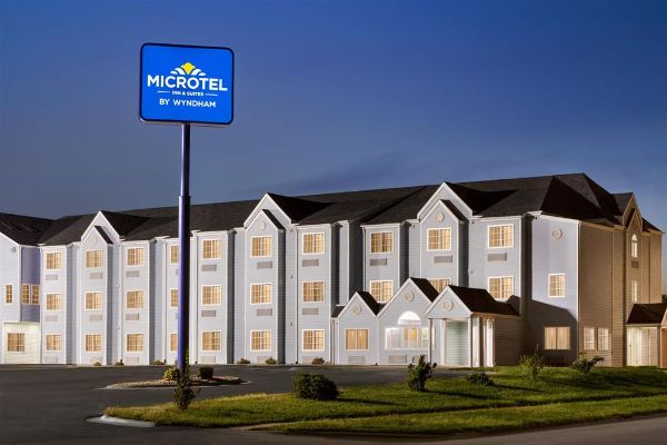 Microtel Inn & Suites By Wyndham Lincoln - Lincoln, NE