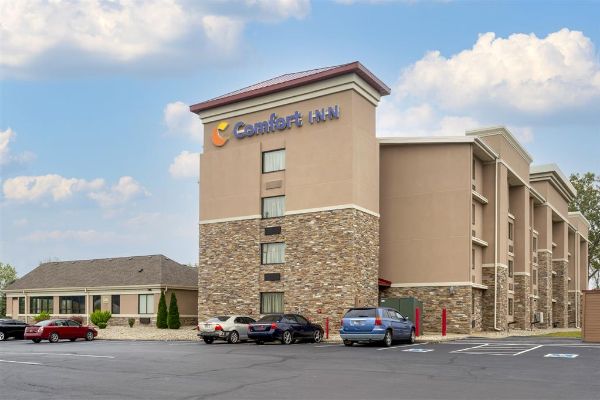 Comfort Inn Hammond I-94 - Hammond, IN
