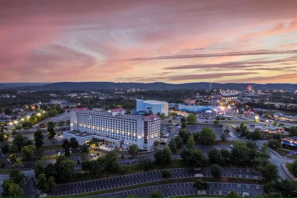 Thousand Hills Resort Hotel - Branson, MO