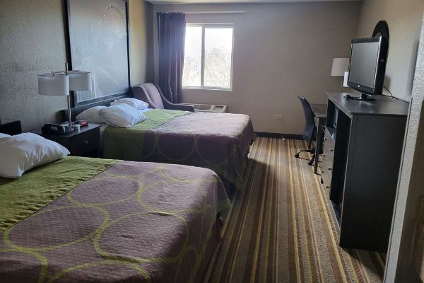 Super 8 By Wyndham Aurora/naperville Area - Naperville