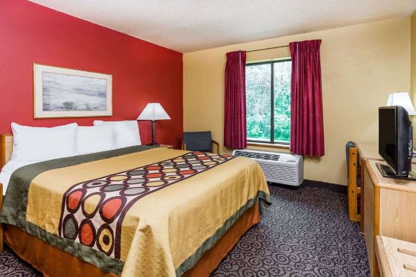 Super 8 By Wyndham Appleton - アップルトン, WI