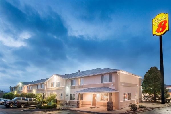 Super 8 By Wyndham Trinidad - Trinidad, CO