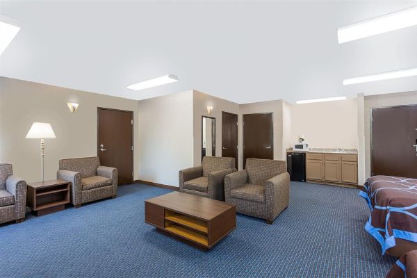 Super 8 By Wyndham El Dorado - El Dorado, AR