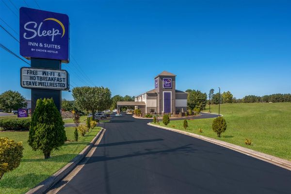 Sleep Inn & Suites Cullman I-65 - Cullman, AL