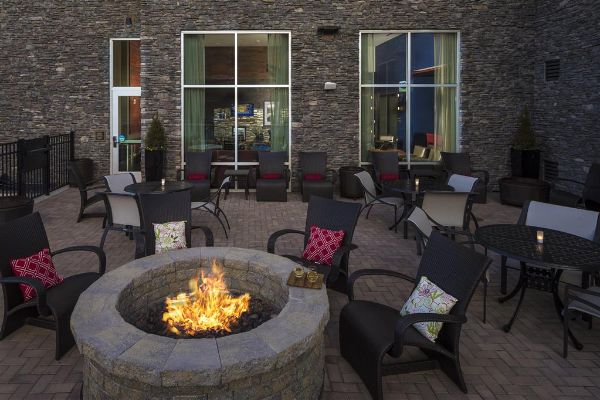 Hampton Inn & Suites Asheville Biltmore Village - Asheville, NC
