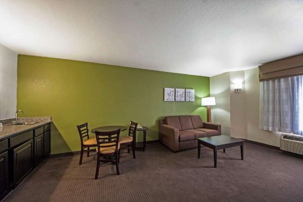 Sleep Inn And Suites Central I-44 - Tulsa, OK