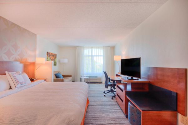 Fairfield Inn And Suites By Marriott Winston-salem Downtown - Winston-Salem, NC