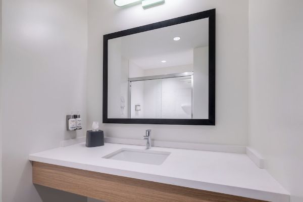 Garner Hotel Boise Airport By Ihg - Boise, ID