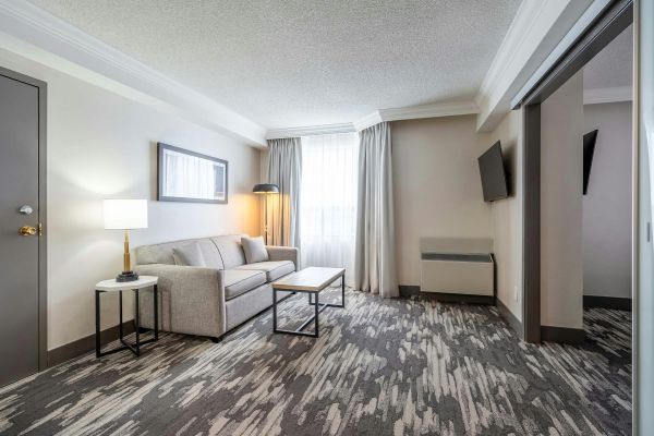 Sandman Signature Mississauga Hotel - Brampton