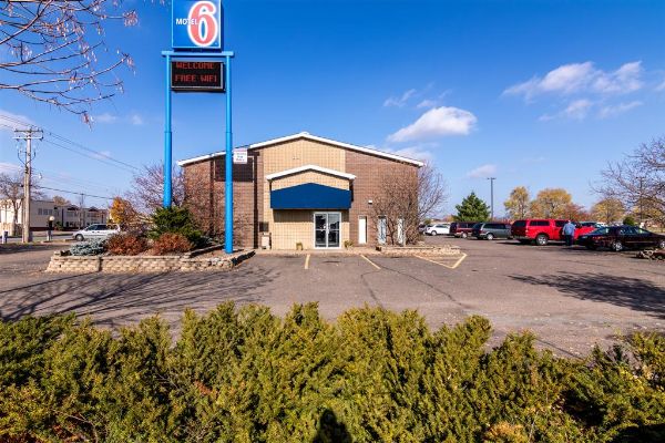 Motel 6 Eau Claire - Eau Claire, WI