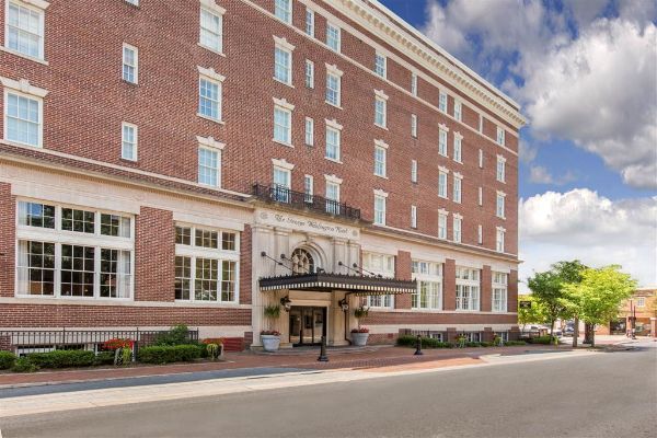 A Wyndham Grand Hotel The George Washington - Winchester