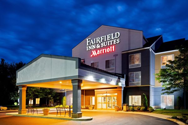 Fairfield Inn And Suites By Marriott Elizabethtown - Elizabethtown, KY