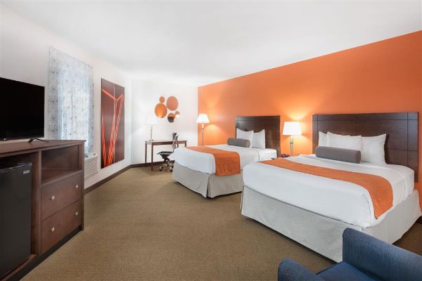 Howard Johnson By Wyndham Quincy/boston - Quincy, MA