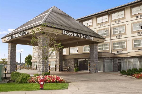 Days Inn & Suites By Wyndham Langley - Langley