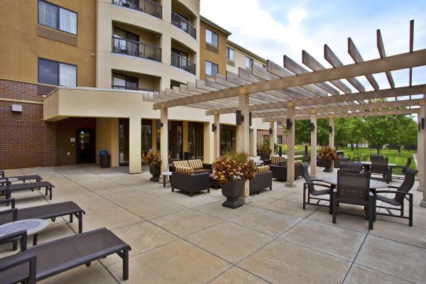 Courtyard By Marriott Madison West-middleton - Middleton, WI