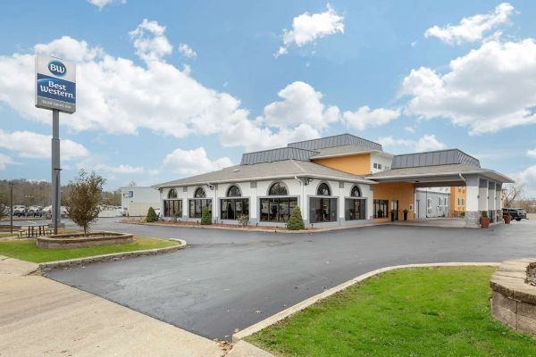 Best Western St. Louis Inn - Arnold, MO