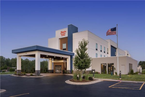 Hampton Inn & Suites Moline-quad City Int'l Arpt - Davenport, IA