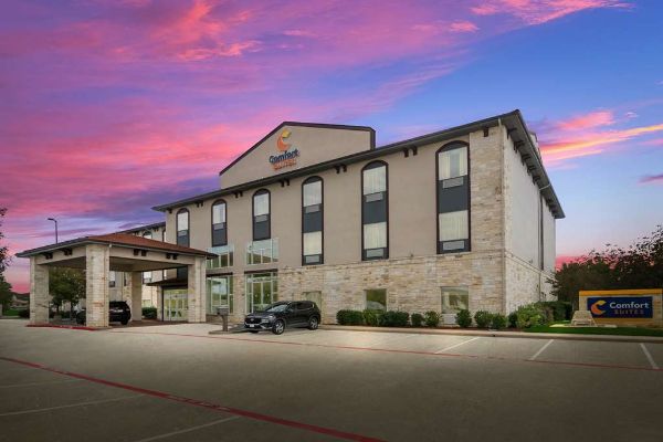 Comfort Suites - Granbury, TX