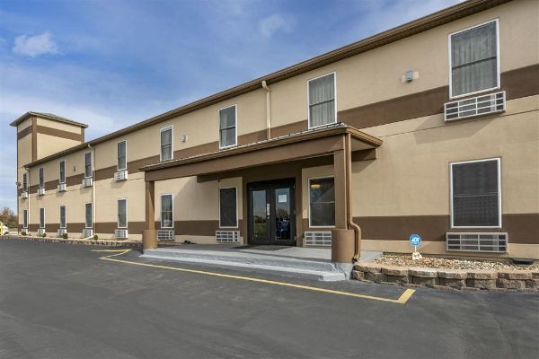 Econo Lodge Inn & Suites Granite City - St. Louis - Saint Louis