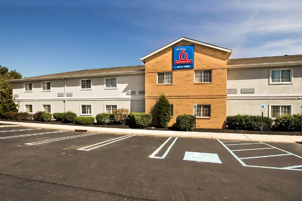 Studio 6 East Brunswick - Edison, NJ