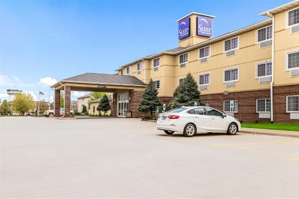 Sleep Inn & Suites North Liberty - Liberty City - Iowa City, IA