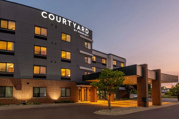 Courtyard By Marriott Sioux Falls - Sioux Falls