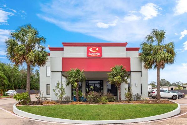 Econo Lodge Inn & Suites Channelview - Houston East - Highlands