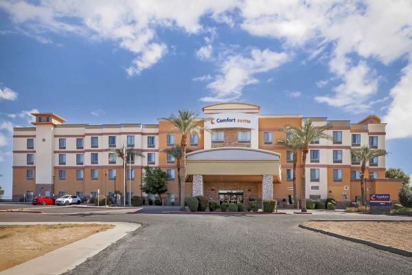 Comfort Suites Glendale - State Farm Stadium Area - Phoenix, AZ