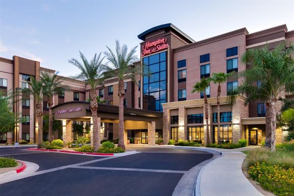 Hampton Inn & Suites Phoenix Glendale-westgate - Glendale, AZ
