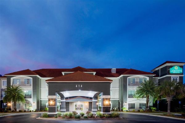 La Quinta Inn & Suites By Wyndham Savannah Airport - Pooler - Savannah, GA