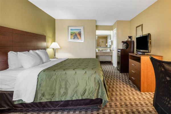 Quality Inn Lebanon - Lebanon, TN