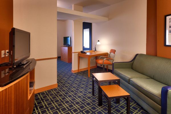 Fairfield Inn And Suites By Marriott Laramie - Laramie, WY