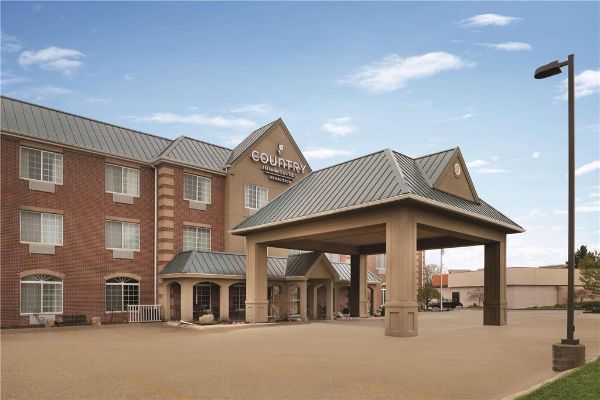 Country Inn & Suites By Radisson Valparaiso In - Valparaiso, IN
