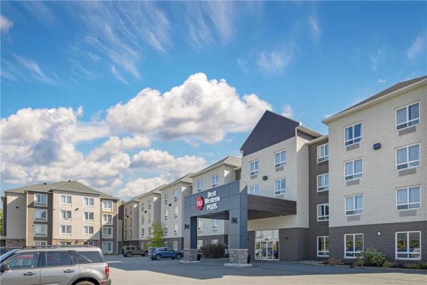 Best Western Plus Dartmouth Hotel & Suites - Halifax