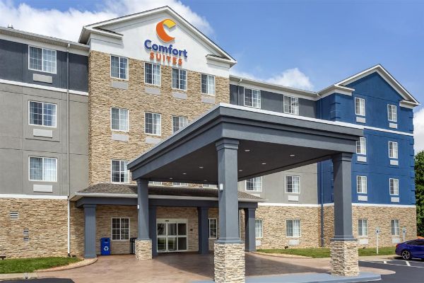 Comfort Suites Clarksville Near Governors Square Mall - Clarksville, TN
