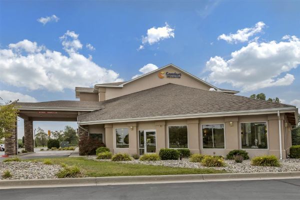 Comfort Inn & Suites Dimondale - Lansing - Lansing, MI