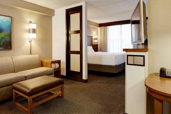 Hyatt Place Milwaukee Airport - Milwaukee, WI