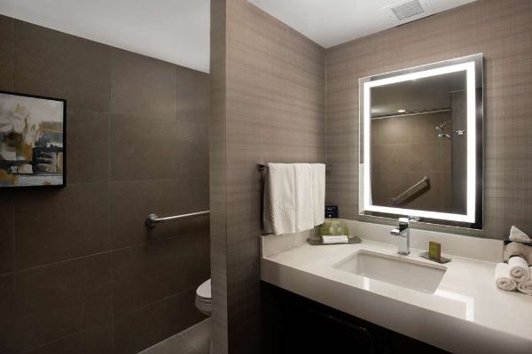 Doubletree By Hilton Hotel Monrovia-pasadena Area - Monrovia, CA