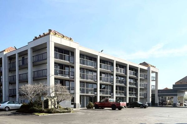 Quality Inn & Suites Baton Rouge West - Port Allen - Baton Rouge, LA