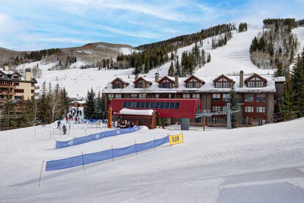 By Vail Resorts  A  Rockresort The Osprey At Beaver Creek - Avon, CO