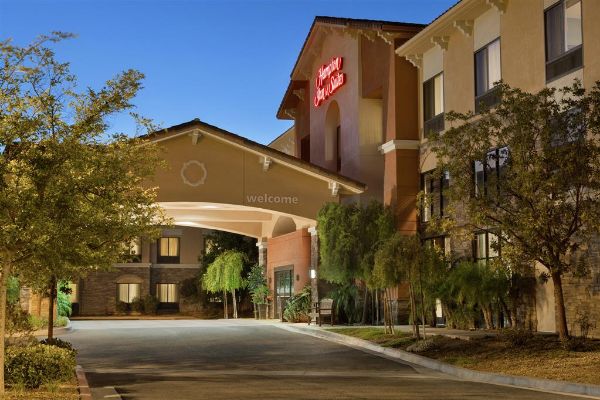 Hampton Inn & Suites Thousand Oaks - Santa Paula, CA