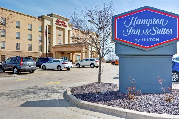 Hampton Inn & Suites Peoria At Grand Prarie - Peoria, IL
