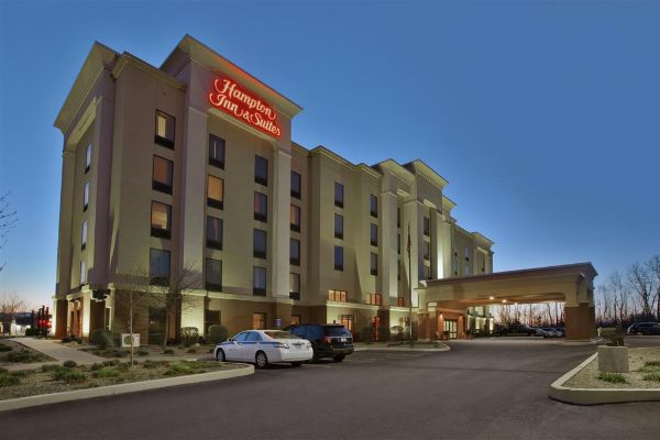 Hampton Inn & Suites Plattsburgh - Plattsburgh, NY