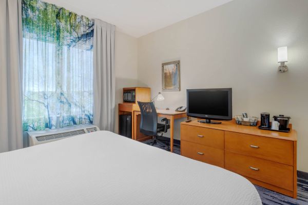 Fairfield Inn And Suites By Marriott Houston Conroe/the Woodlands - Conroe, TX