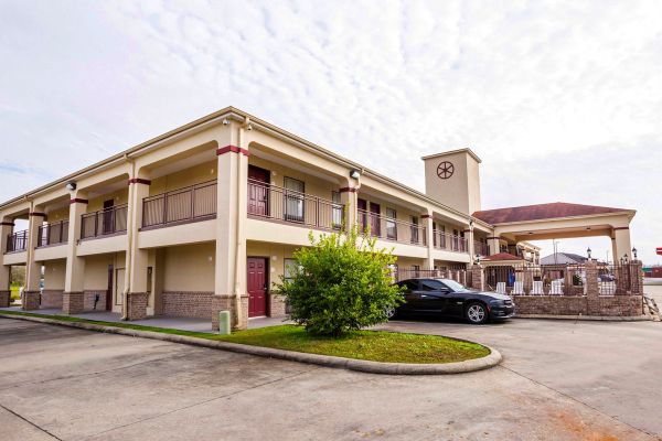 Oyo Hotel Lsu - Baton Rouge, LA