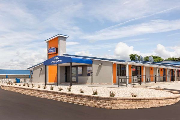 Howard Johnson By Wyndham Harrisonburg - Harrisonburg, VA