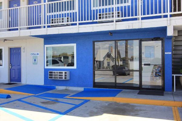 Motel 6 Corpus Christi East - North Padr - Corpus Christi, TX