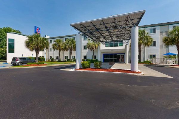 Motel 6 Columbia East - Columbia, SC
